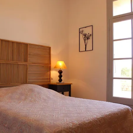 別荘 Maison En Pierres 6 Couchages, Jardin Clos, Parking, Proche - Fr-1-246a-126 *