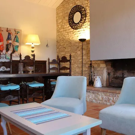 Casa vacanze Maison En Pierres 6 Couchages, Jardin Clos, Parking, Proche - Fr-1-246a-126 *